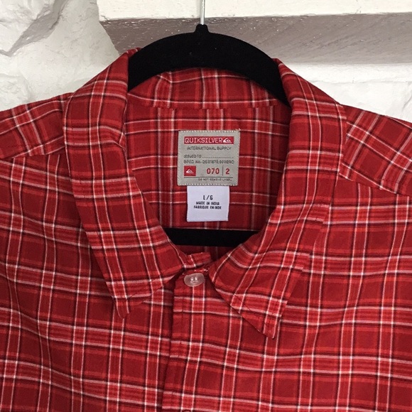 Quiksilver Other - Men’s Short Sleeved Plaid Buttoned Collared Shirt